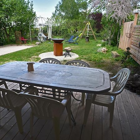 Gite Le Douglas, Vignoble Et Reculees Du Jura - Avec Sauna Lavigny Ngoại thất bức ảnh