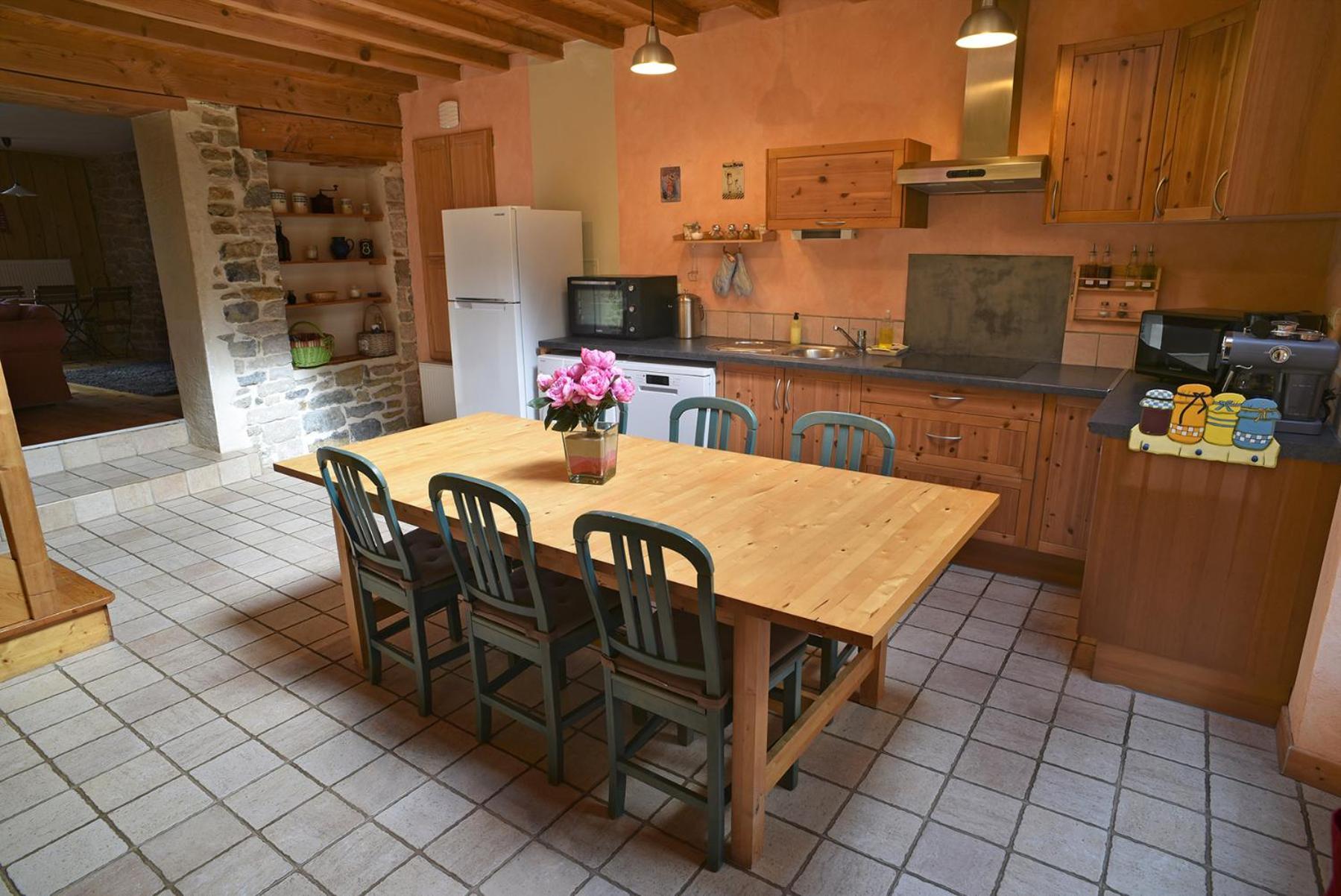 Gite Le Douglas, Vignoble Et Reculees Du Jura - Avec Sauna Lavigny Ngoại thất bức ảnh