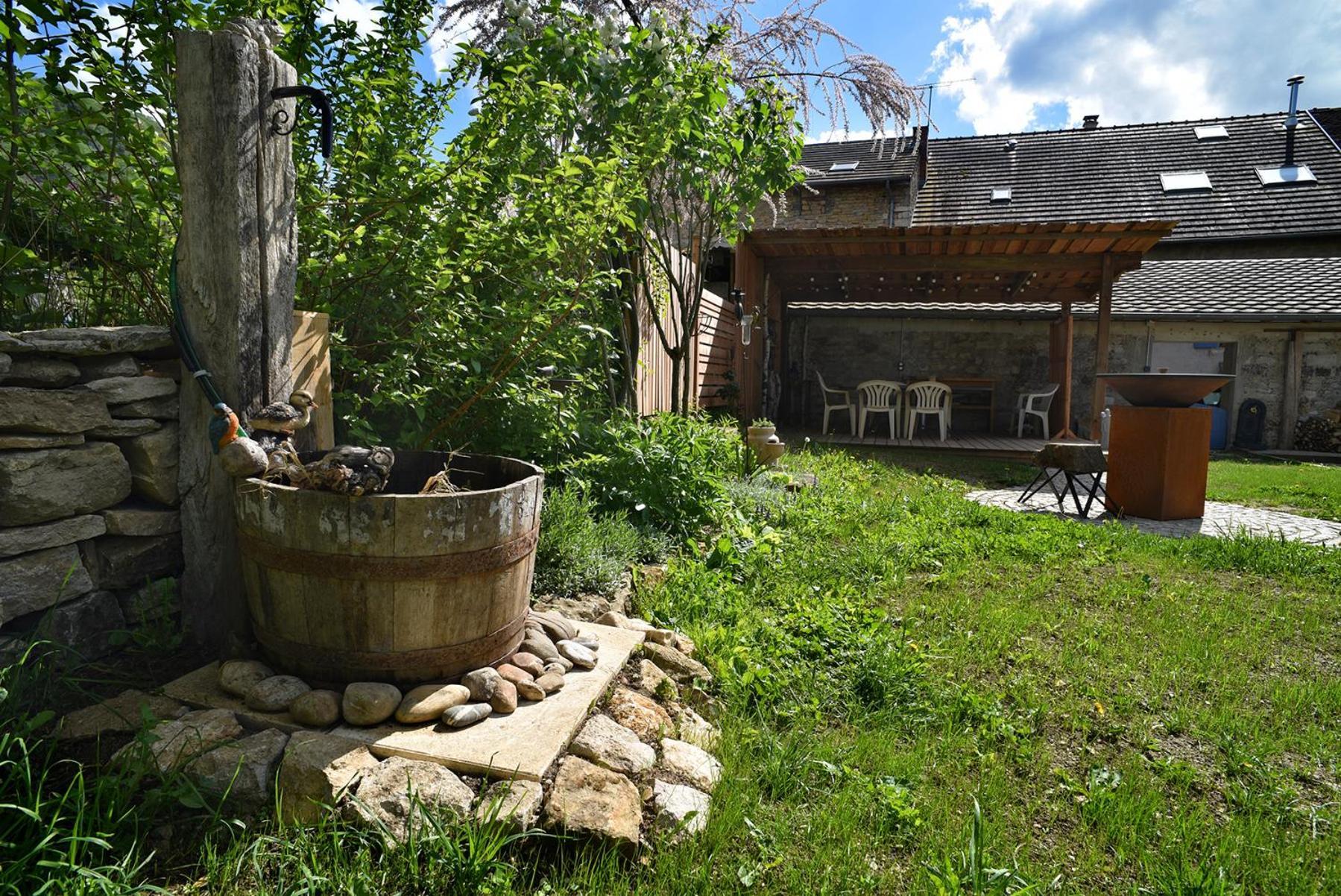 Gite Le Douglas, Vignoble Et Reculees Du Jura - Avec Sauna Lavigny Ngoại thất bức ảnh